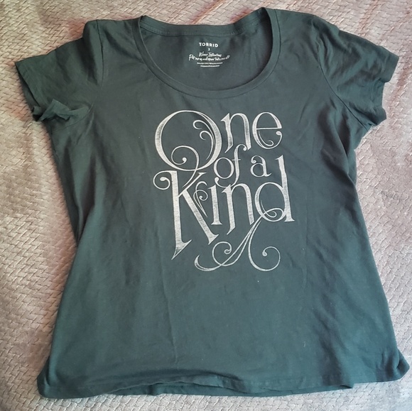Torrid Comfy Chic Tshirt - Picture 1 of 4